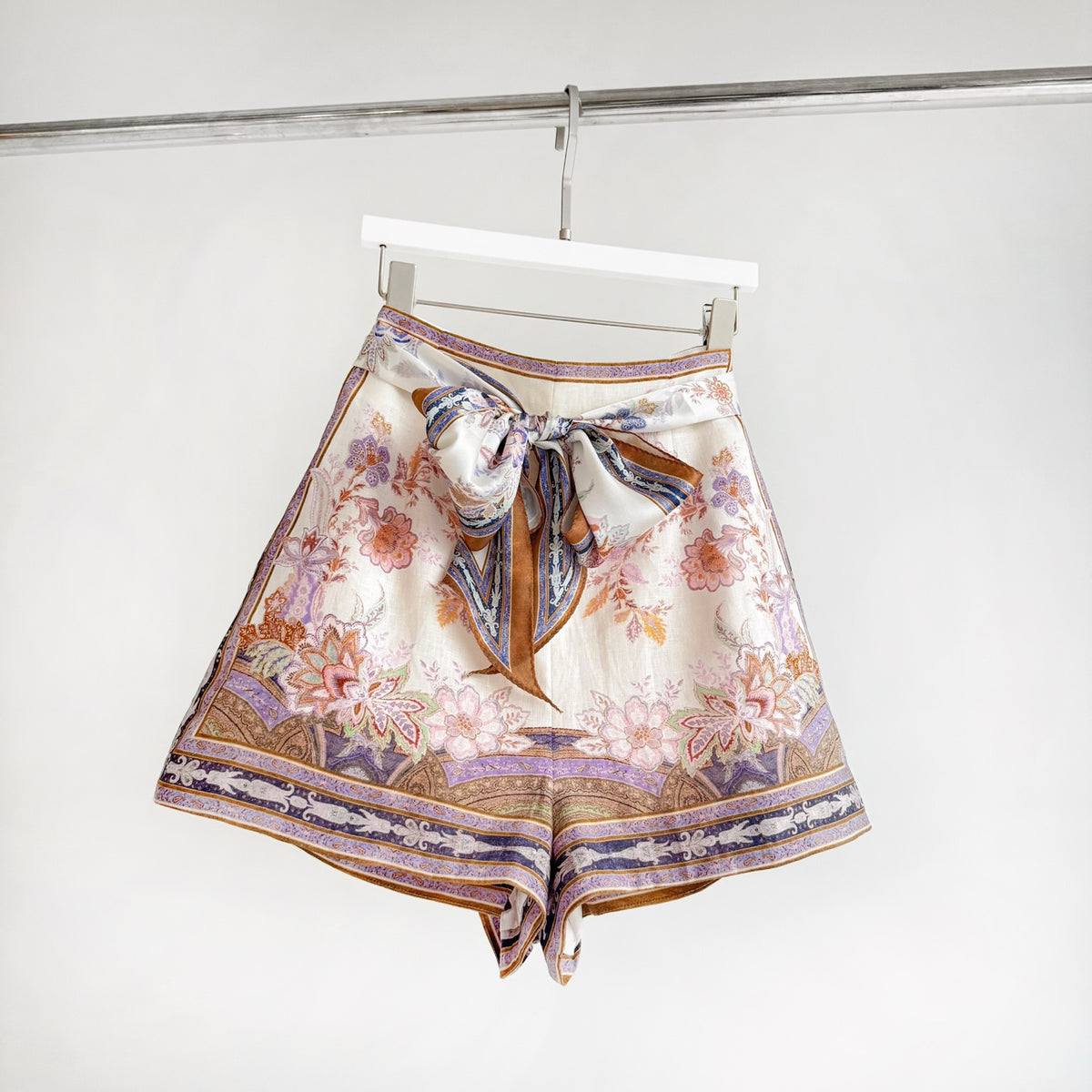 Cream Vintage Scarf Print Bow-Tie High-Waisted A-line Shorts